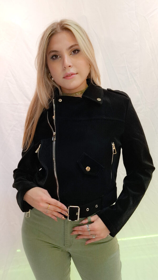 Chaqueta con cinto