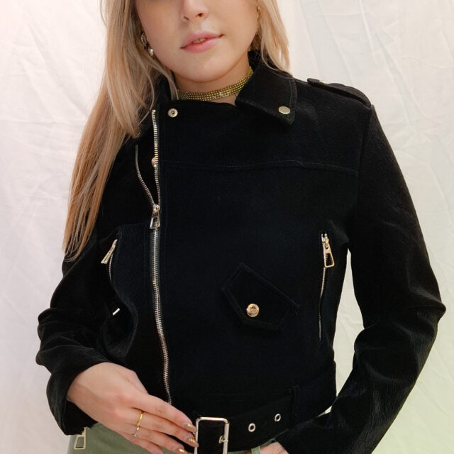 Chaqueta con cinto