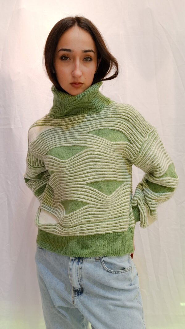 Sweater combinado cuello ancho - Image 3